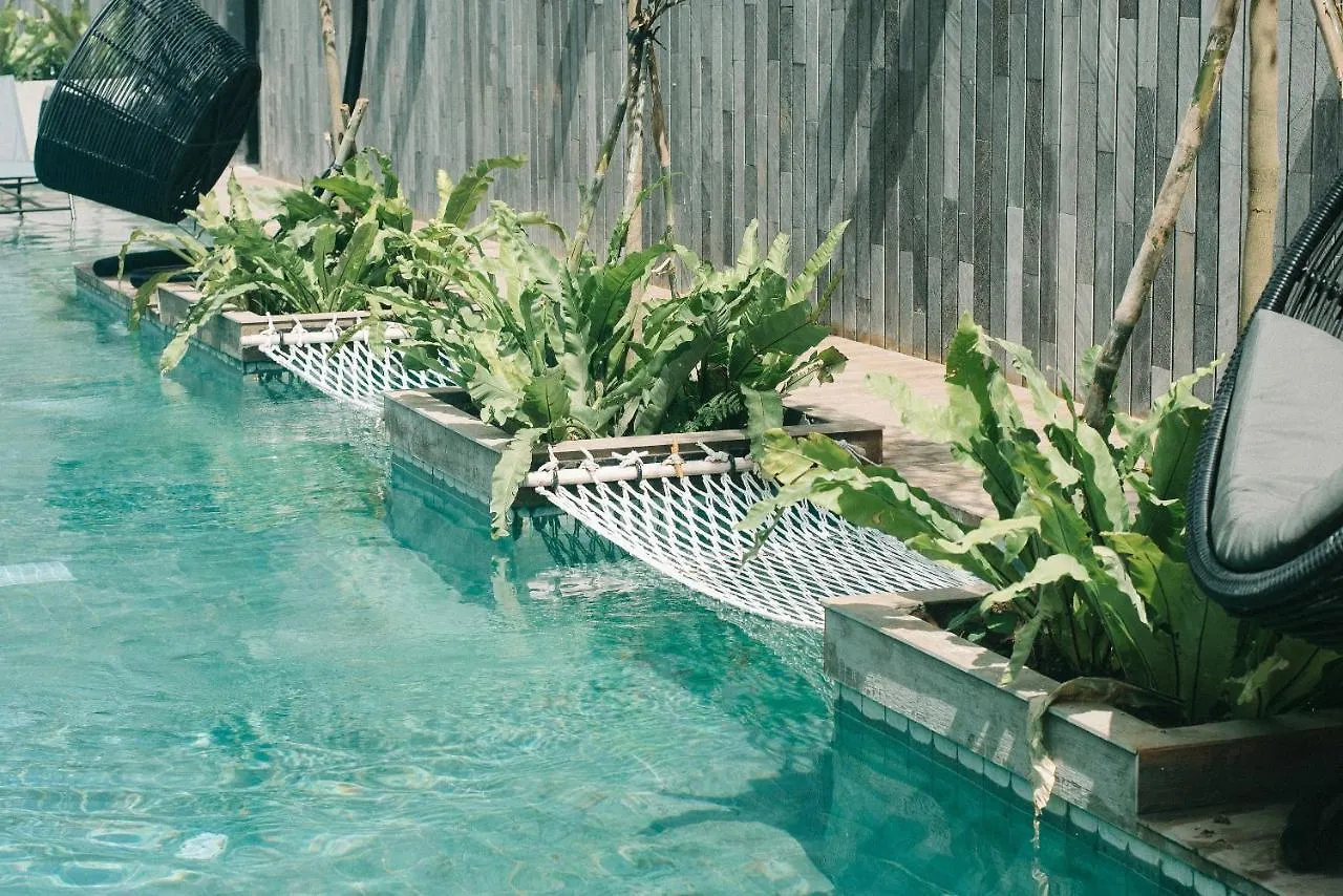 Lloyd'S Inn Bali Семиньяк Отель