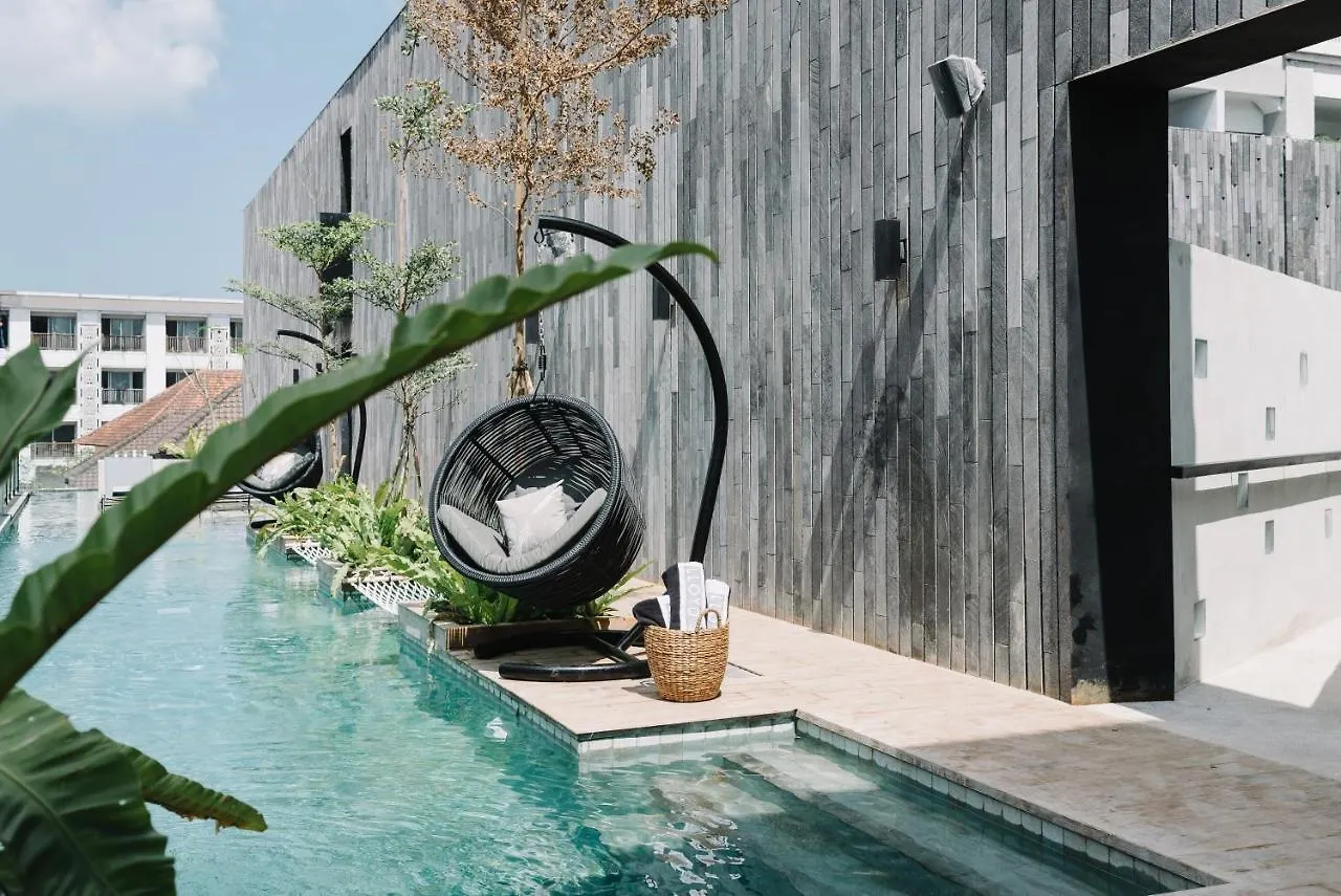Отель Lloyd'S Inn Bali Семиньяк
