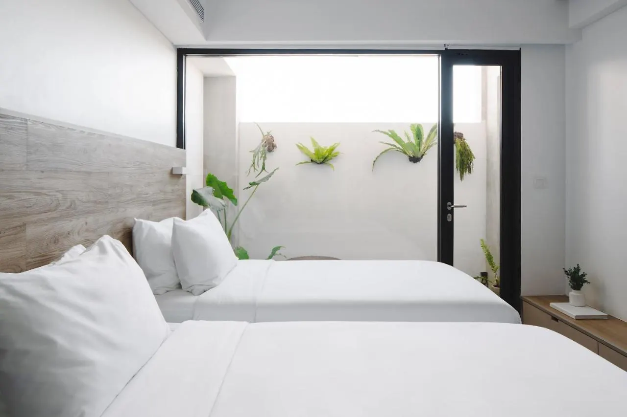 Lloyd'S Inn Bali Seminyak  Indonesia